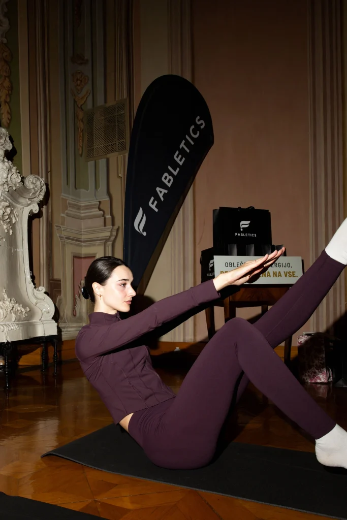 Ko se bralke Etikete srečajo v živo: tako je bilo na prvem Pilates Editu powered by Fabletics v Cekinovem gradu