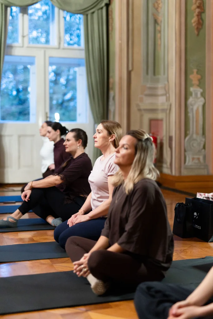 Ko se bralke Etikete srečajo v živo: tako je bilo na prvem Pilates Editu powered by Fabletics v Cekinovem gradu